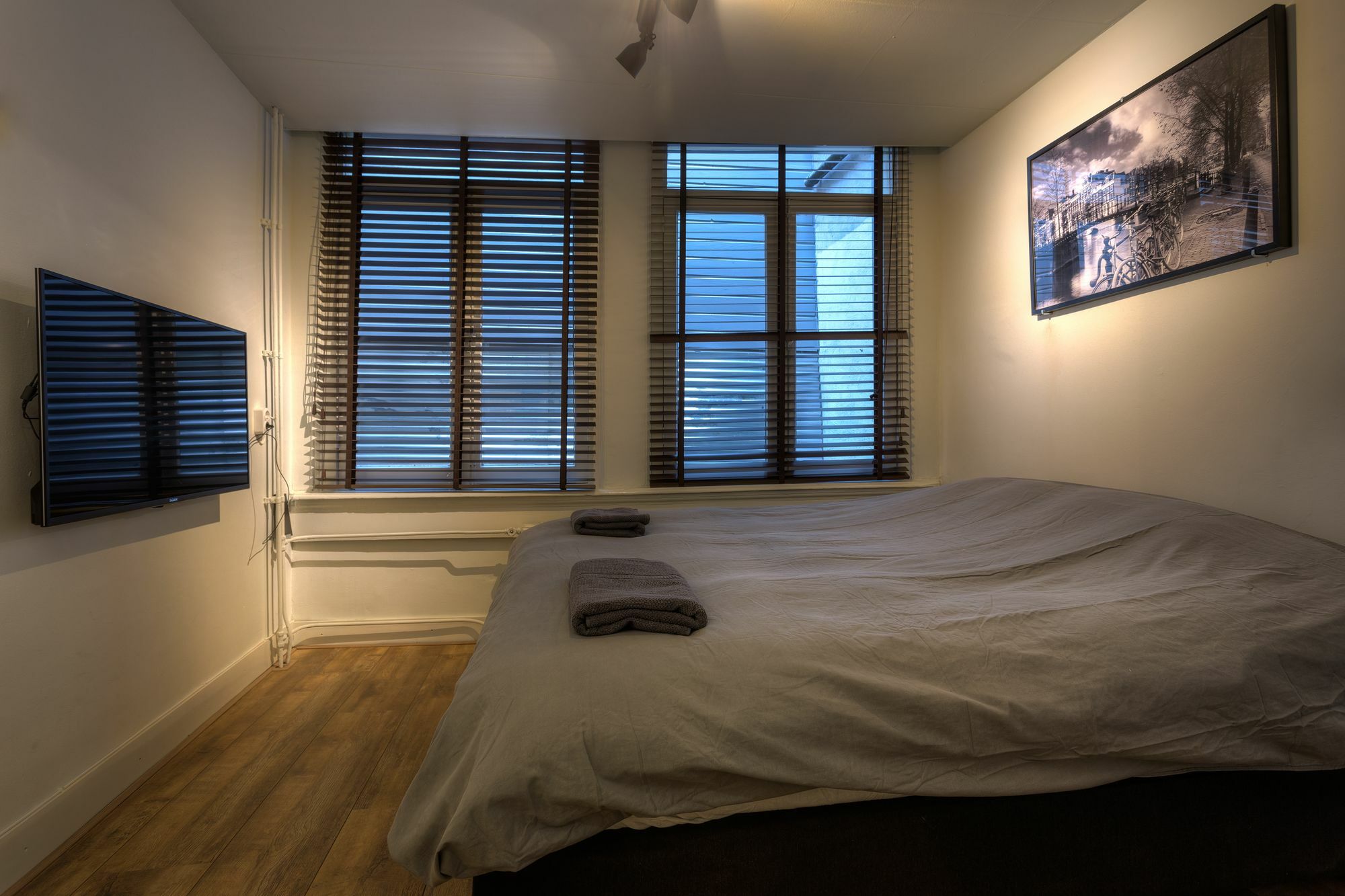 Hotel Canal View อัมสเตอร์ดัม ภายนอก รูปภาพ